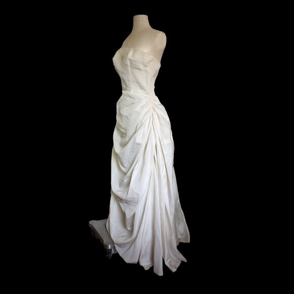 Late 1940s / Early 1950s Vintage Fred Perlberg Ivory Wedding Dress - Picture 1 of 16